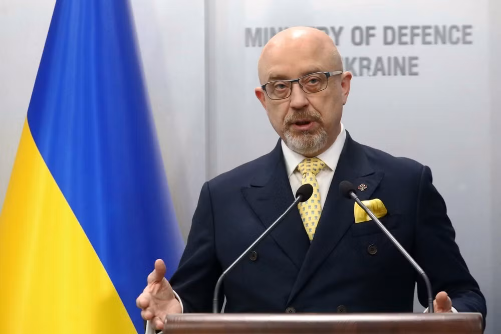 Ukraine thông qua dự luật tăng cường minh bạch sau vụ bê bối tại BQP ảnh 1