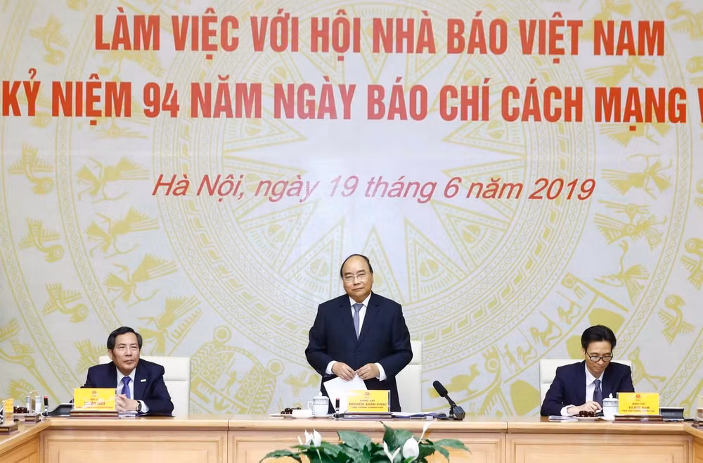 Thủ tướng: Báo chí cần đấu tranh chống lại tin xuyên tạc, tin giả ảnh 2