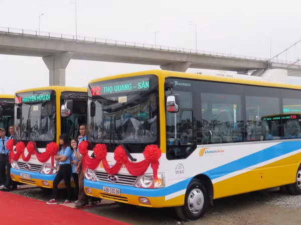 Đà Nẵng đưa vào hoạt động tuyến xe buýt được trợ giá ảnh 1