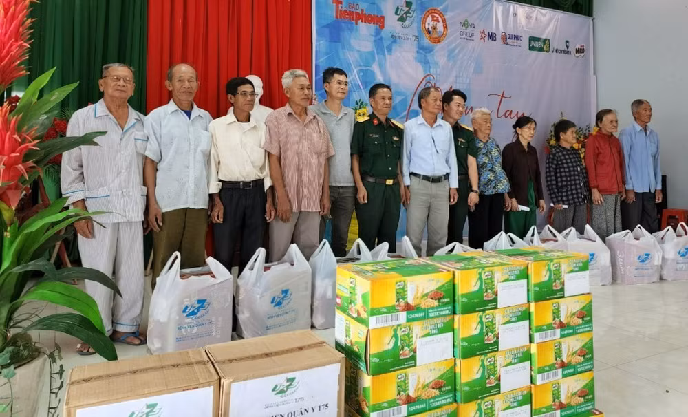 NovaGroup cùng Bệnh viện Quân y 175 "chung tay vì sức khỏe cộng đồng" ảnh 2