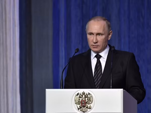 Tổng thống Nga Vladimir Putin họp báo thường niên lần thứ 12 ảnh 1