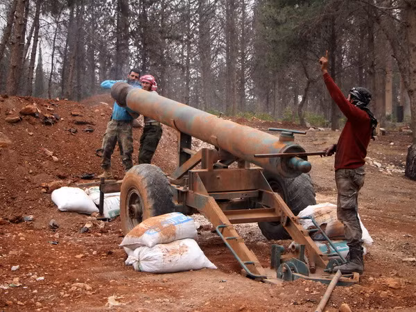Hội đồng Bảo an gia hạn điều tra vũ khí hóa học ở Syria ảnh 1