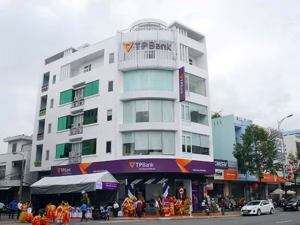 TPBank khai trương điểm giao dịch hiện đại thứ 2 tại Đà Nẵng ảnh 1