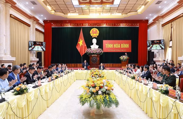 Thủ tướng: Huy động mọi nguồn lực để thúc đẩy Hòa Bình phát triển ảnh 2