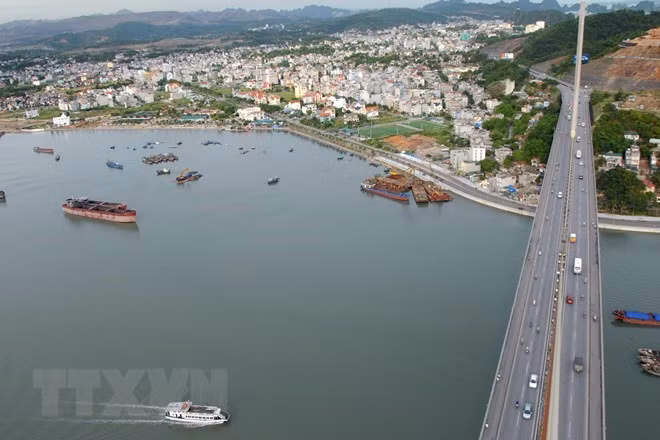 Quảng Ninh triển khai 9 dự án để xây dựng thành phố thông minh ảnh 1
