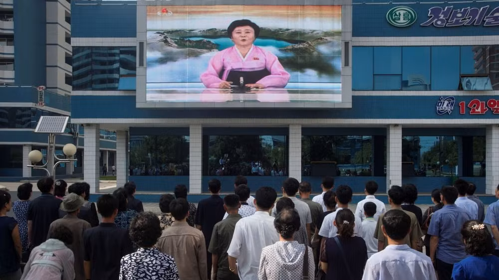 Phát thanh viên Triều Tiên hoan nghênh cuộc gặp Trump-Kim ảnh 1