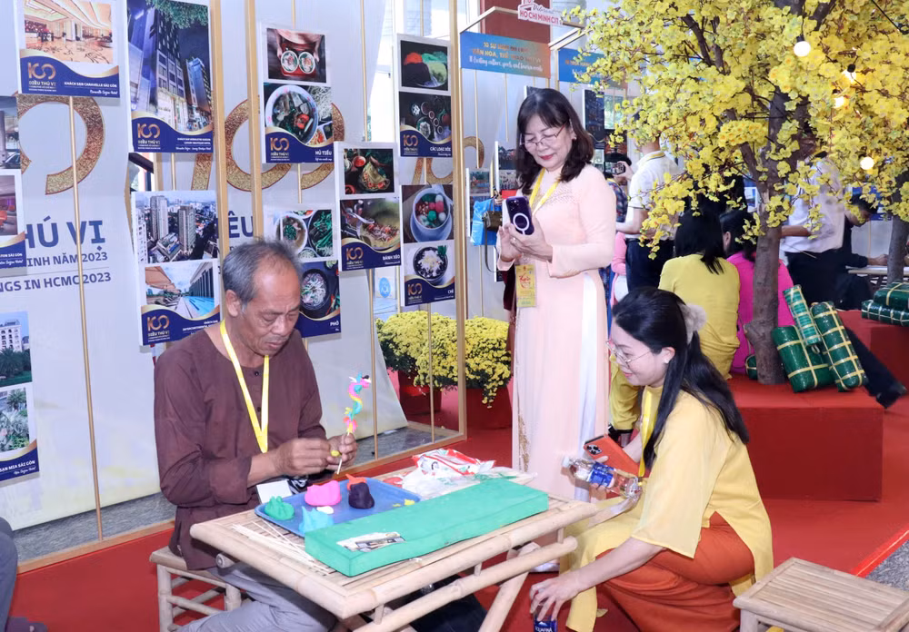 xuan que huong 3.jpg