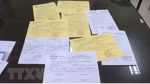 Thái Bình: Khởi tố 3 đối tượng về hành vi làm giả giấy test COVID-19 ảnh 1