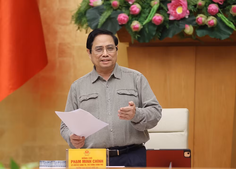 Thủ tướng: Nghiên cứu giải pháp thích ứng, kiểm soát dịch hiệu quả ảnh 1