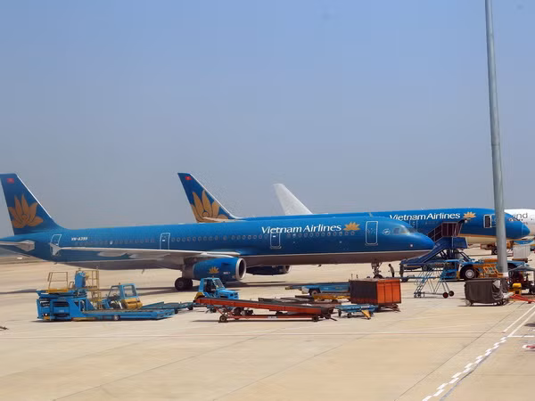 Vietnam Airlines nói gì về việc phi công đồng loạt xin thôi việc ảnh 1