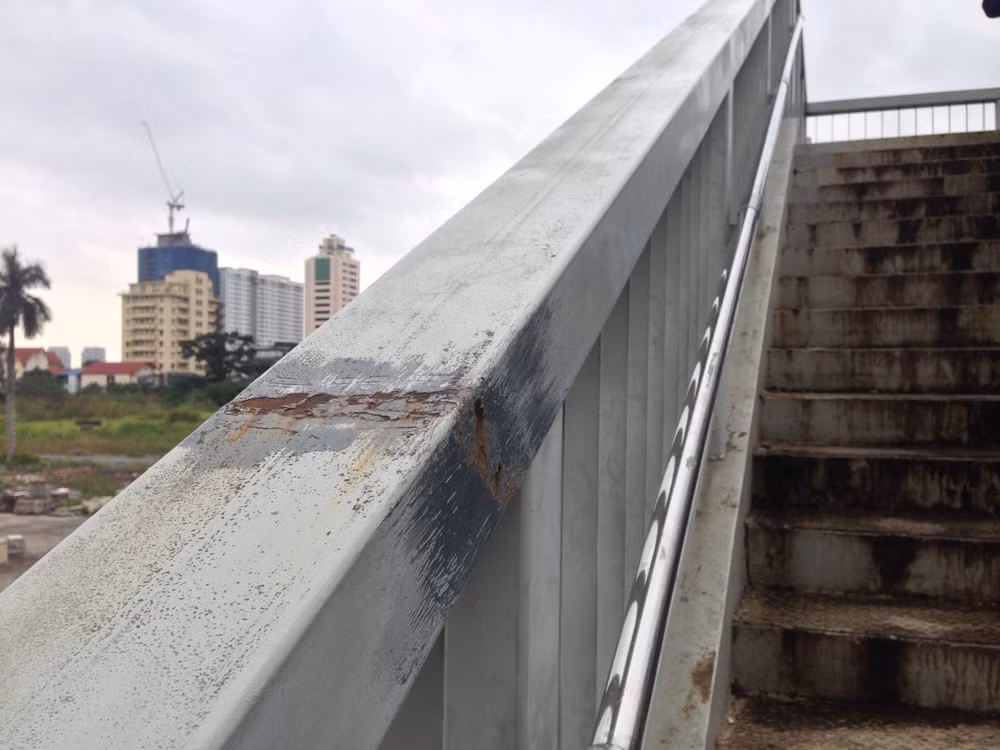 Cầu vượt cho người đi bộ: Kỳ vọng nhiều, thất vọng không kém ảnh 3