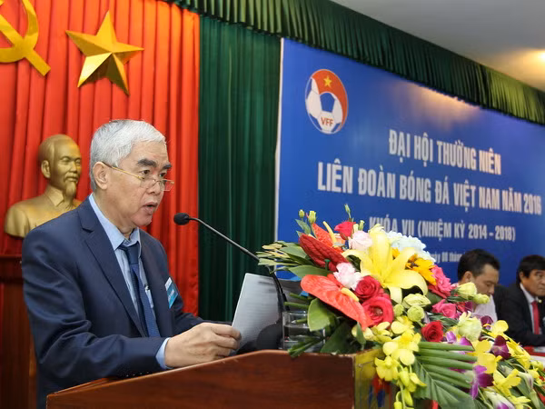 Xây dựng nền bóng đá Việt Nam phát triển toàn diện và bền vững ảnh 1