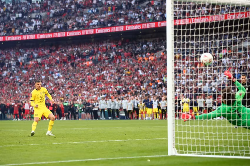 Liverpool giành chức vô địch FA Cup sau loạt luân lưu may rủi ảnh 2