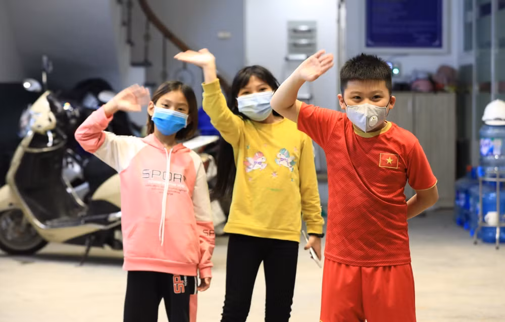 Khoanh vùng cách ly triệt để, không cố "theo đuổi" nguồn gốc lây nhiễm ảnh 2