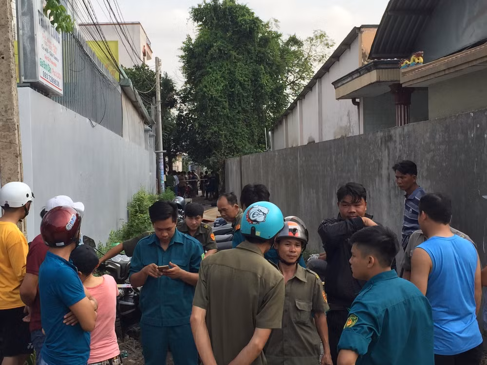 Án mạng ở Bình Dương: Cầm dao giết người tình rồi tự thiêu ảnh 1