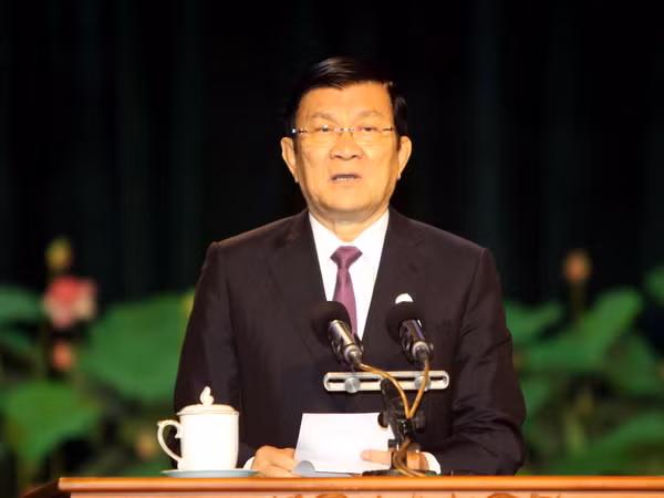 Chủ tịch nước dự Đại hội thi đua yêu nước TP.HCM năm 2015 ảnh 1
