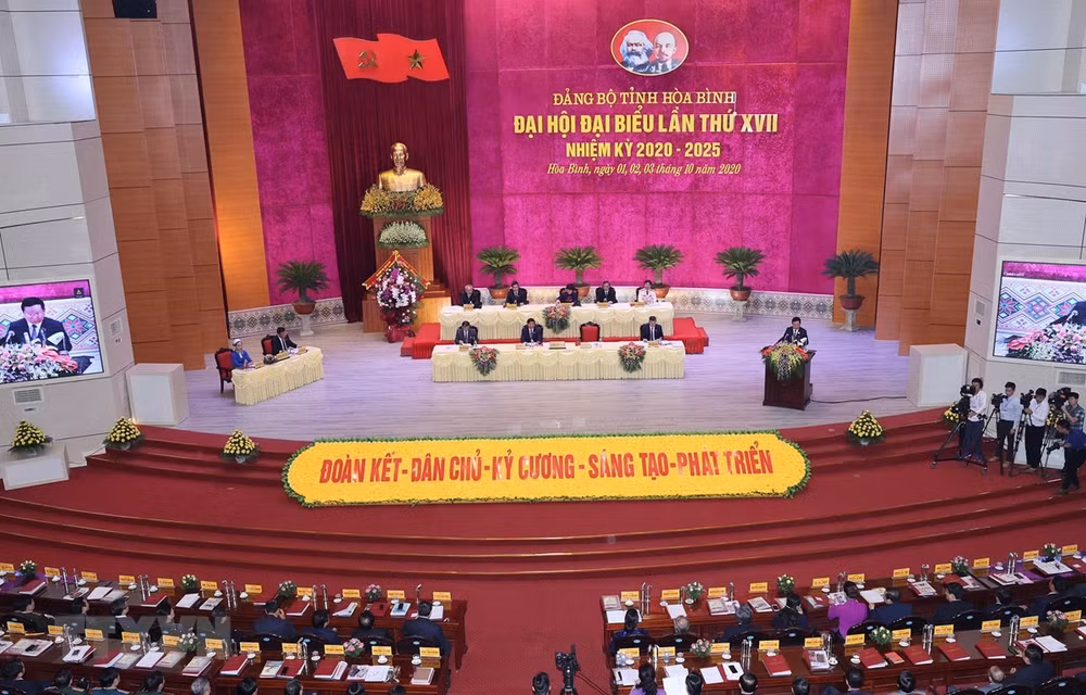 27 đảng bộ trực thuộc Trung ương đạt tỷ lệ cấp ủy nữ trên 15% ảnh 2