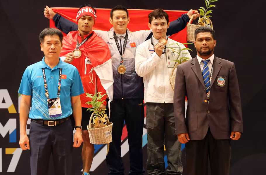 Bảng tổng sắp huy chương SEA Games 29: Việt Nam đã có 55 HCV ảnh 1