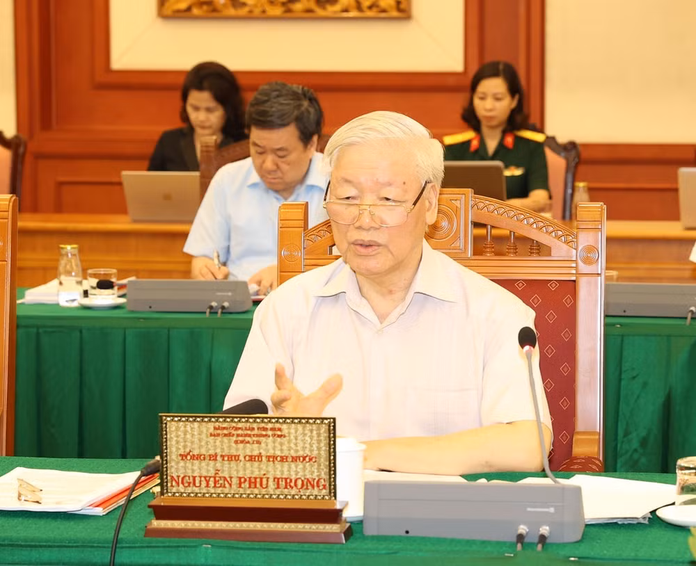 Tập thể Bộ Chính trị làm việc với Thường vụ Quân ủy Trung ương ảnh 2