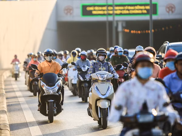 Nắng nóng ở khu vực Trung Bộ còn kéo dài trong 2-3 ngày tới ảnh 1
