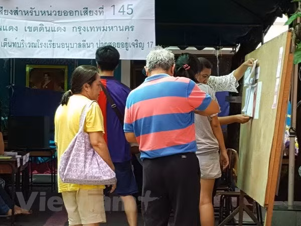 Thái Lan: Hơn 30 chính đảng mới đăng ký tham gia tổng tuyển cử ảnh 1