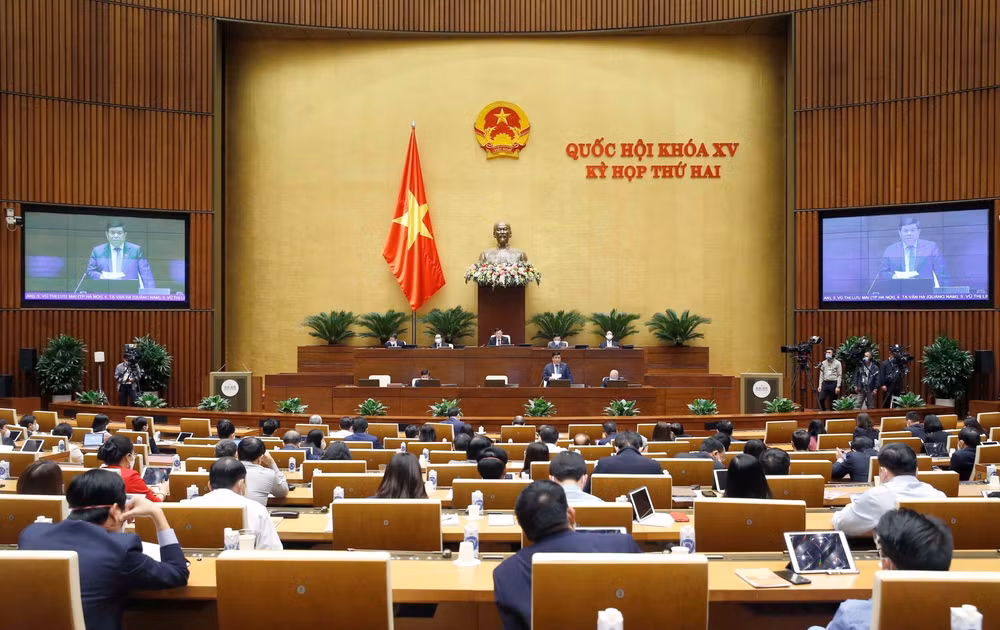 Bộ trưởng Nguyễn Chí Dũng ủng hộ việc nới bội chi và nợ công ảnh 1