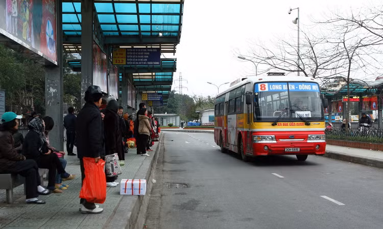 Khai thác tuyến xe buýt chất lượng cao từ Trung tâm Hà Nội đến Nội Bài ảnh 1