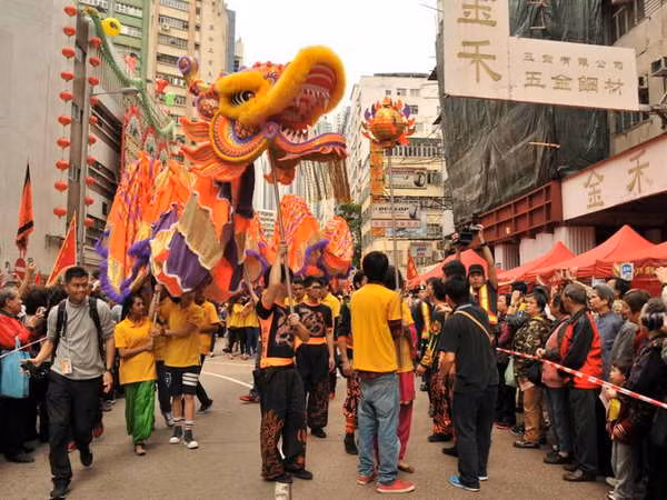 Rực rỡ Lễ hội đường phố Tai Kok Tsui ở Hong Kong ảnh 1