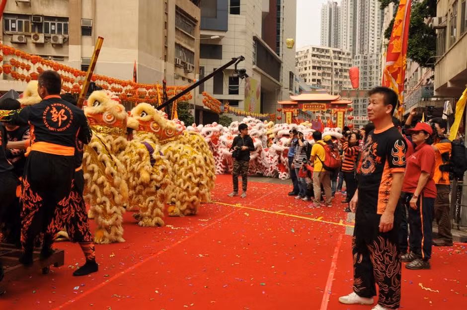 Rực rỡ Lễ hội đường phố Tai Kok Tsui ở Hong Kong ảnh 4