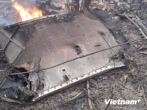 Thủ tướng Lào gửi điện thăm hỏi vụ tai nạn máy bay MI-171 ảnh 1