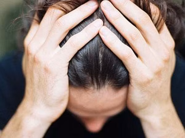 WHO kêu gọi quốc tế tăng cường chăm sóc sức khỏe tâm lý ảnh 1