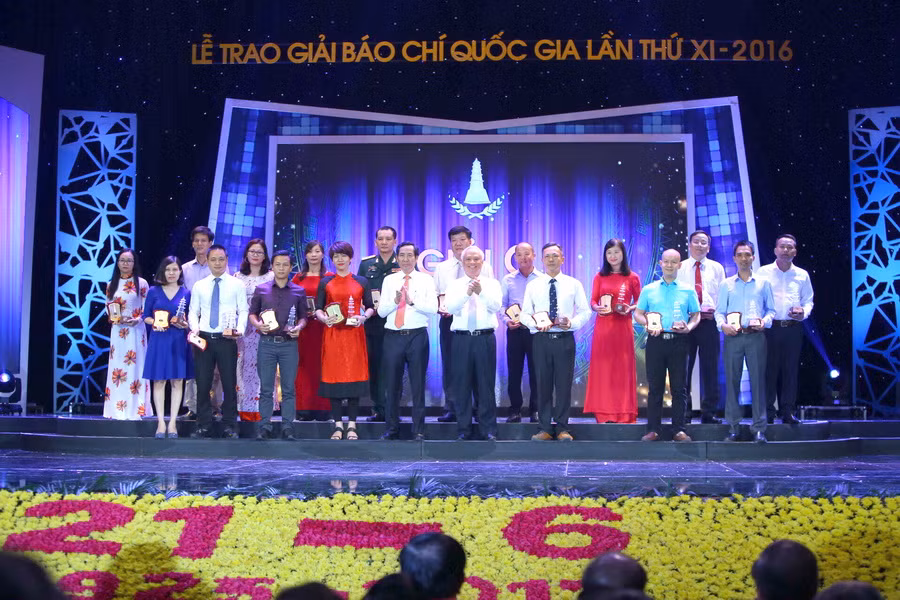 Danh sách tác giả, tác phẩm đoạt Giải Báo chí quốc gia lần thứ XI ảnh 2