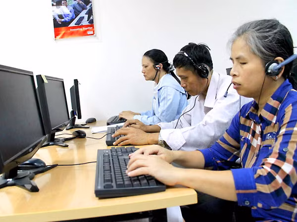 Tạo điều kiện để người khiếm thị tiếp cận công nghệ thông tin ảnh 1