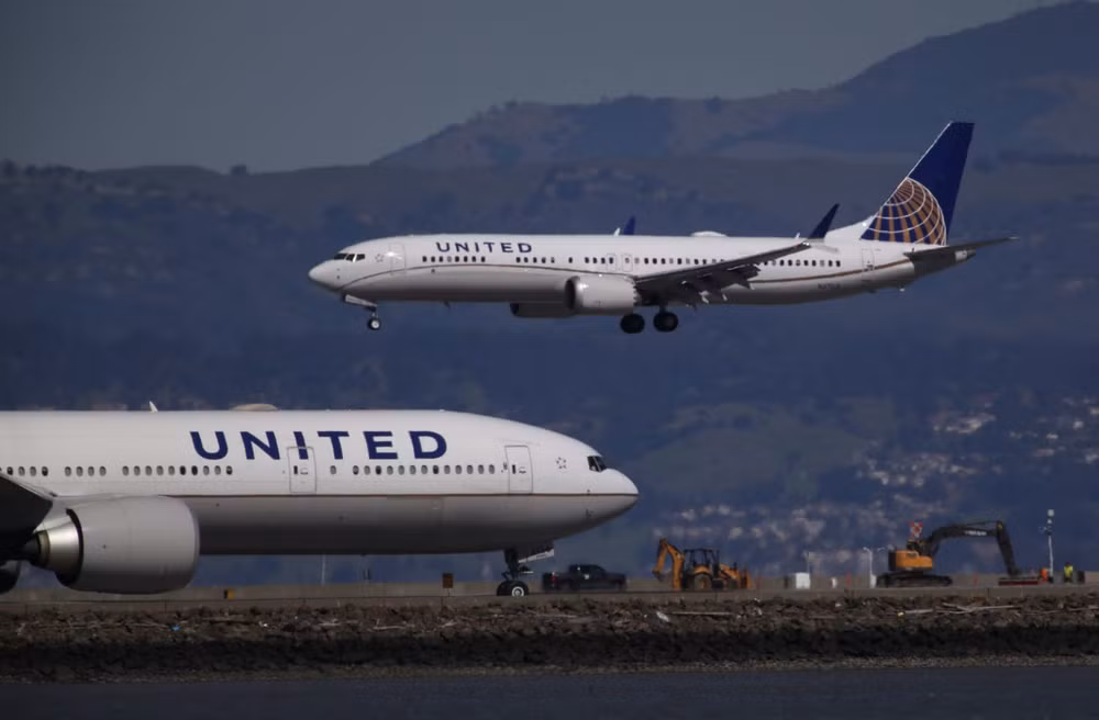 Thêm hãng hàng không Mỹ hoãn đưa Boeing 737 MAX trở lại hoạt động ảnh 1