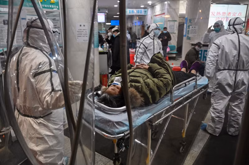 Mỹ chuẩn bị lập cầu hàng không sơ tán công dân khỏi thành phố Vũ Hán ảnh 1