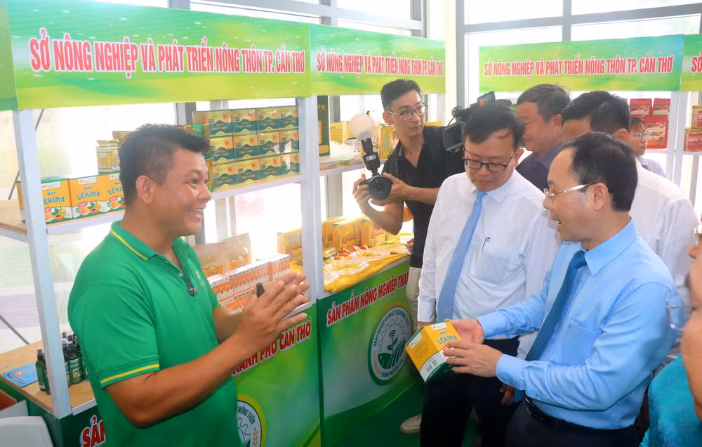 ttxvn can_tho_khai_mac_hoi_cho_nong_nghiep_quoc_te_viet_nam_2024_3_resize.jpg