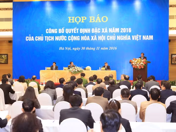 Công bố Quyết định đặc xá cho 4.180 phạm nhân năm 2016 ảnh 1