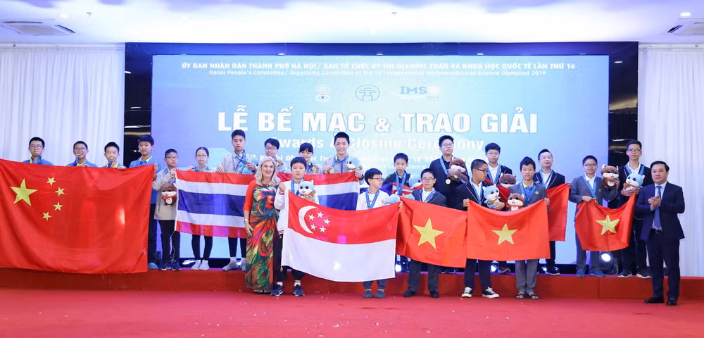 Đoàn học sinh Việt Nam giành 15 huy chương vàng tại IMSO 2019 ảnh 1