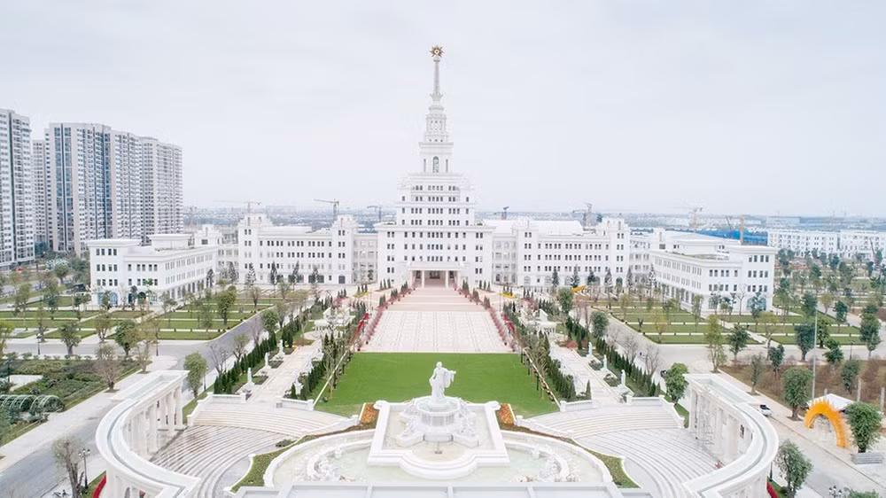 'Đại học tinh hoa' - Khác biệt từ những ngày đầu cuộc đời sinh viên ảnh 1
