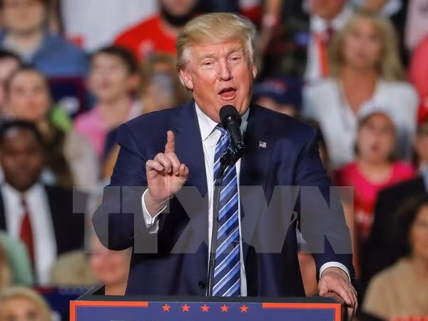 Người dân Mỹ muốn ông Trump ưu tiên giải quyết vấn đề y tế ảnh 1