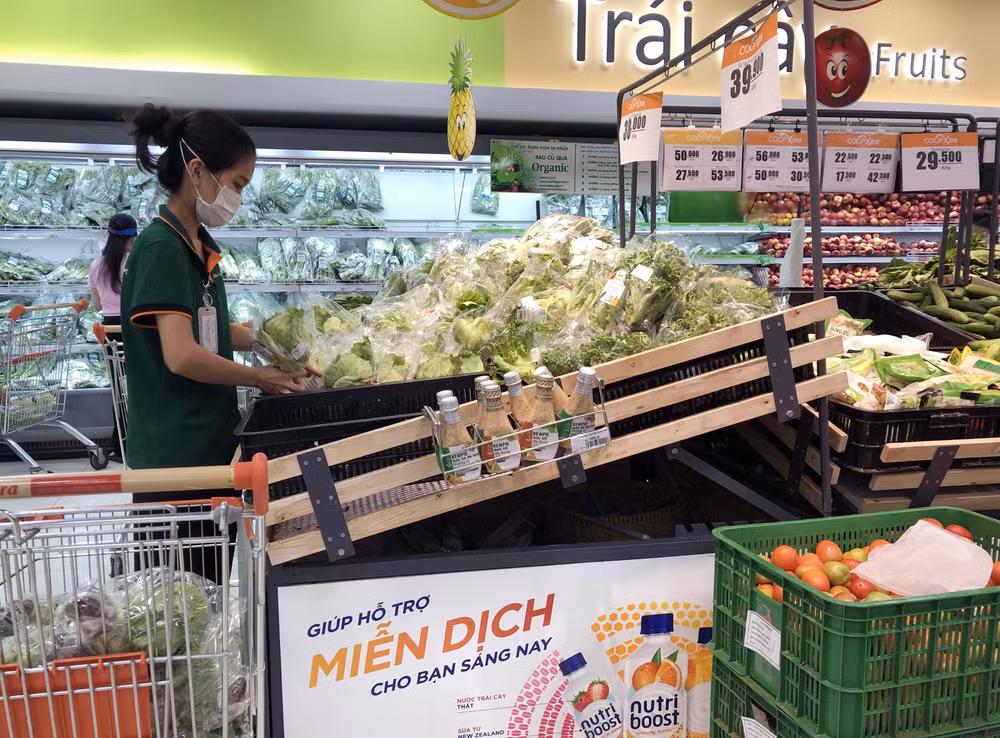 Gấp rút tìm phương án điều phối nông sản, thực phẩm khu vực phía Nam ảnh 1