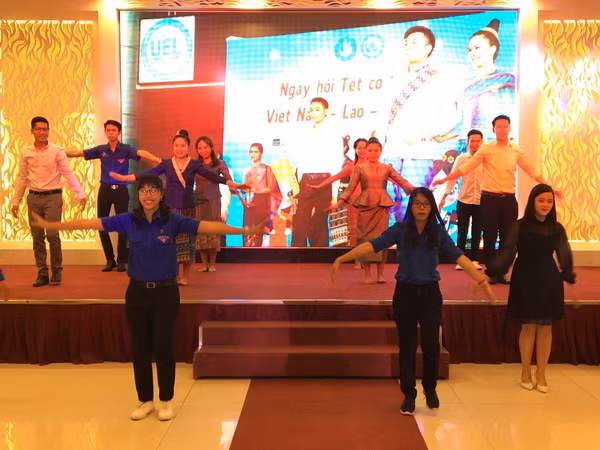 Giao lưu sinh viên ba nước Việt Nam-Lào-Campuchia tại TP.HCM ảnh 1