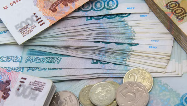 Thị trường Nga bất ổn do tỷ giá hối đoái giữa Ruble và USD tăng ảnh 1