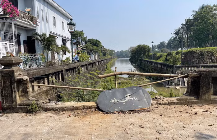 Dang dở Dự án kè bờ hồ Di tích Quốc gia đặc biệt Thành cổ Quảng Trị ảnh 2