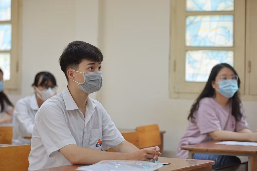 Tuyển sinh đại học: Thí sinh nên chọn ngành rồi mới chọn trường ảnh 1