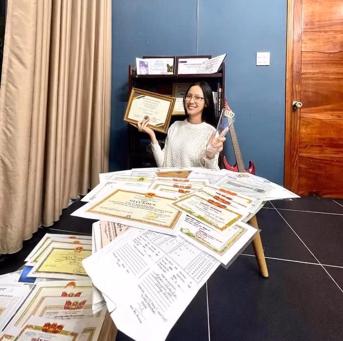 Miss Intercontinental Bảo Ngọc: Hành trình trở thành nàng hậu tri thức ảnh 1