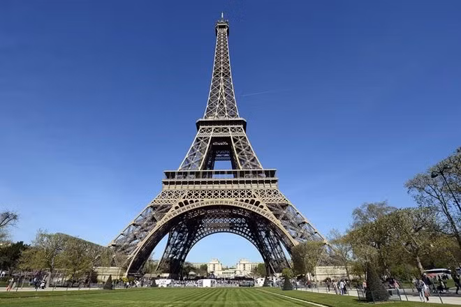 Pháp mời công ty tài chính chuyển hoạt động tới Paris hậu Brexit ảnh 1