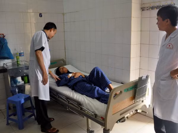 Hỗ trợ khẩn cấp các gia đình có người bị thiệt mạng do bão số 3 ảnh 1