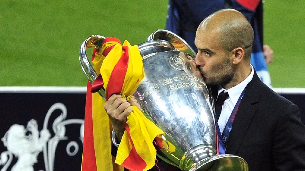 HLV Guardiola đứng trước cơ hội bước vào ‘ngôi đền huyền thoại’ ảnh 1