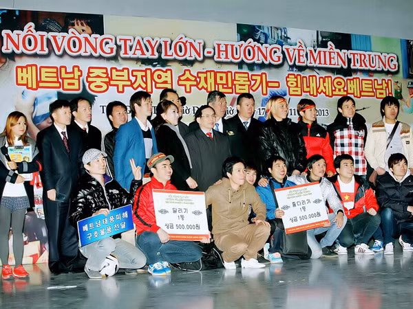 Người Việt tại Hàn Quốc hướng về đồng bào miền Trung ảnh 1